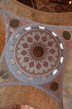 Sultanahmet Camii tavan dekore edilmiş