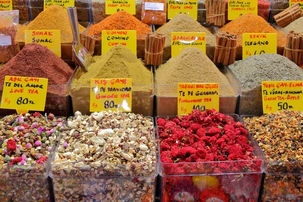 Mercato delle spezie di Istanbul — Foto Stock