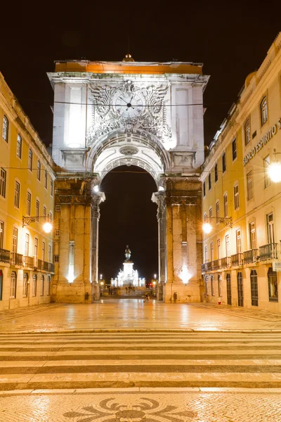 Arco triunfal à noite, Lisboa, Portugal — Fotografia de Stock