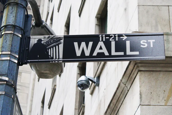 华尔街的金融街标志 — 图库照片