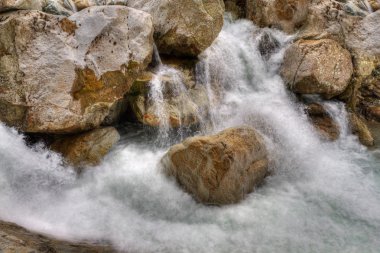 Dağ Akıntısı