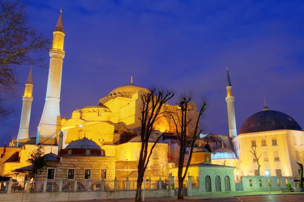 Hagia Sophia di notte, immagine HDR — Foto Stock