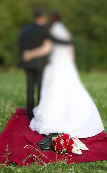 Концепция свадьбы с свадебным букетом — стоковое фото