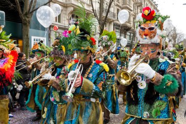 Zürih, İsviçre'deki zuericarneval fasnacht 26 Şubat 2012