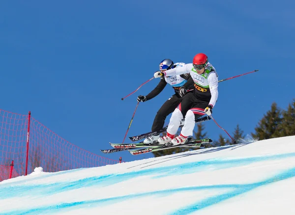 Skicrossu závodník wordcup ve Švýcarsku — Stock fotografie