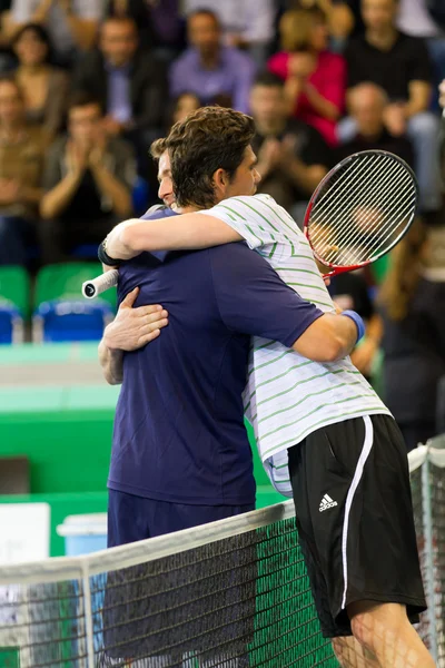 Филиппусси (л) и Сафин после матча на Zurich Open — стоковое фото