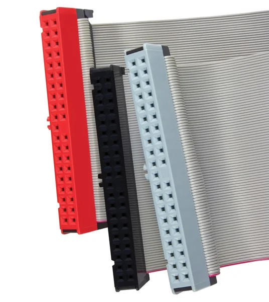 Steckverbinder und Flachbandkabel für Festplatte am PC — Stockfoto