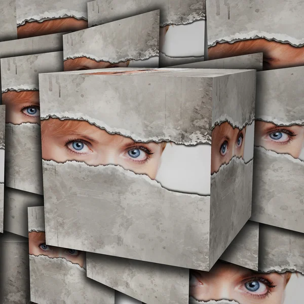 Auge blickt durch ein Loch auf einem Blatt Papier — Stockfoto