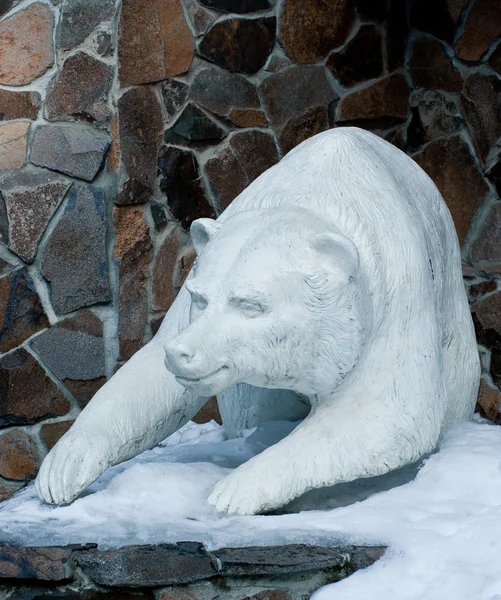 Urso polar de escultura — Fotografia de Stock