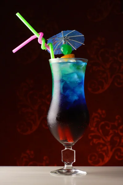 Cocktail met ijs — Stockfoto