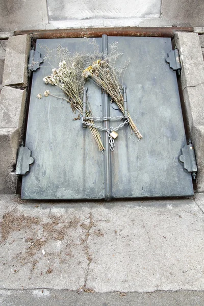 Могила кладовища Реколета, у — стокове фото