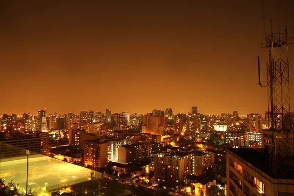 Nächtliches panorama von santiago de chile — Stockfoto