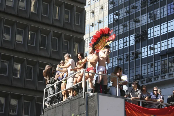 Homoseksuele parade in sao paulo — Stockfoto