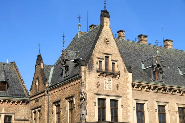 Historische architectuur in Praag — Stockfoto