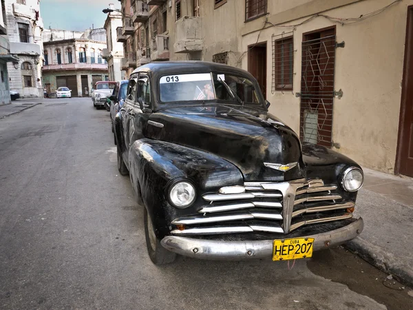 Klasický chevrolet v Havaně — Stock fotografie