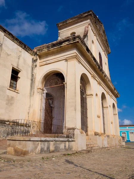在古巴特立尼达殖民地镇大教堂 — 图库照片