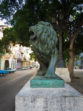 el prado Havana'da Bulvarı'ndaki aslan