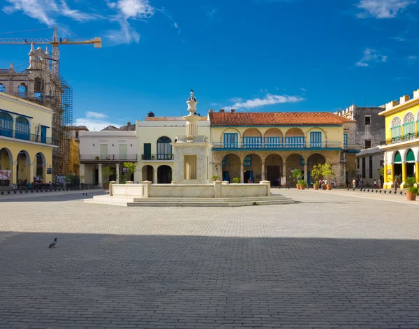 Η παλιά πλατεία στην Αβάνα, Κούβα — Φωτογραφία Αρχείου