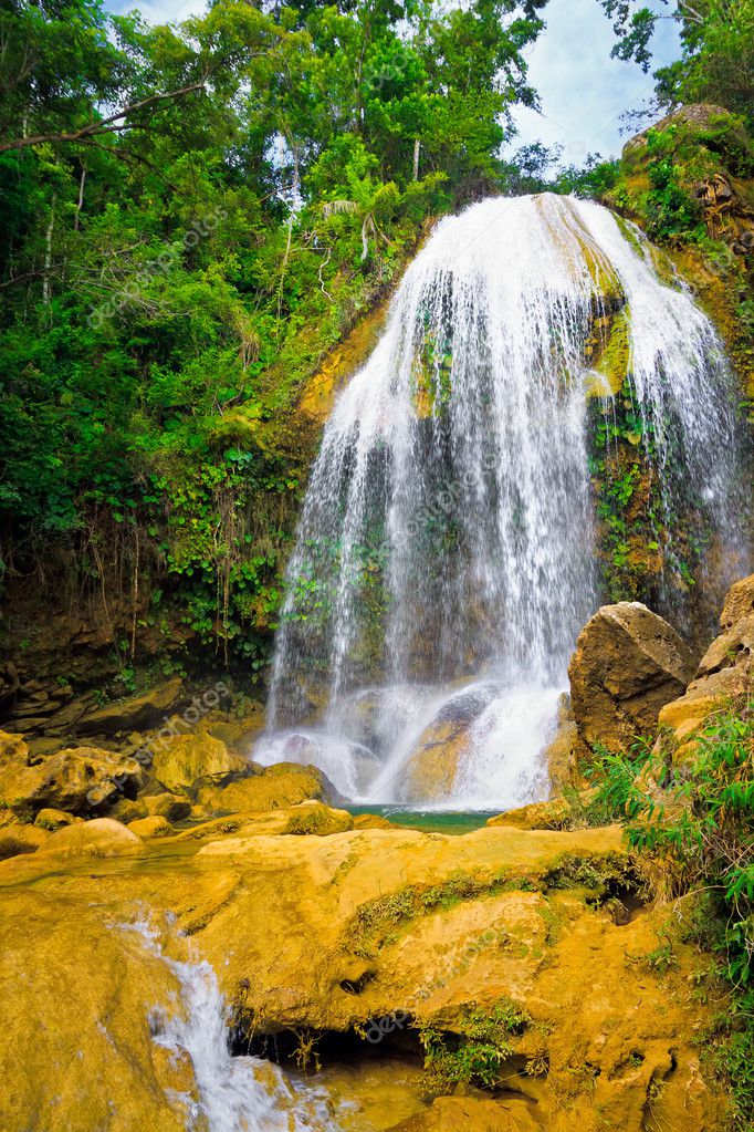 Waterfall in Soroa, a touristic natural landmark in Cuba — Stock Photo ...