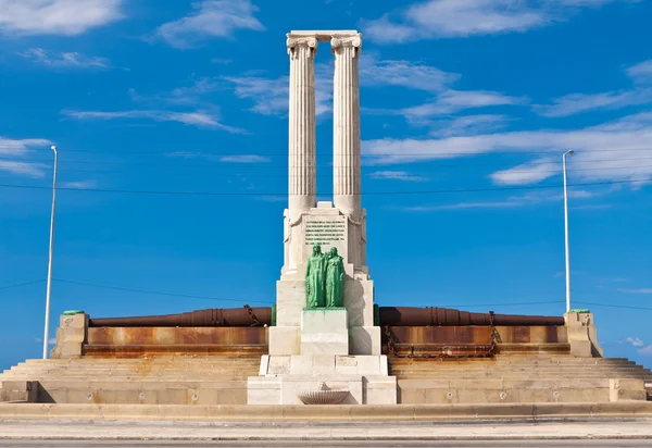 Monumento offer uss Maine i Havanna — Stockfoto