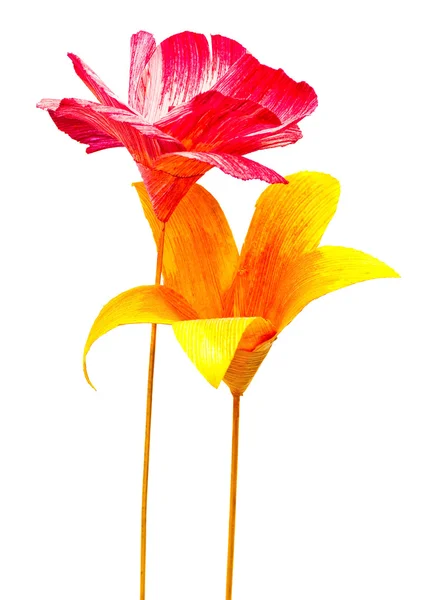 Beyaz bir arka plan üzerinde izole kağıt çiçek — Stok fotoğraf