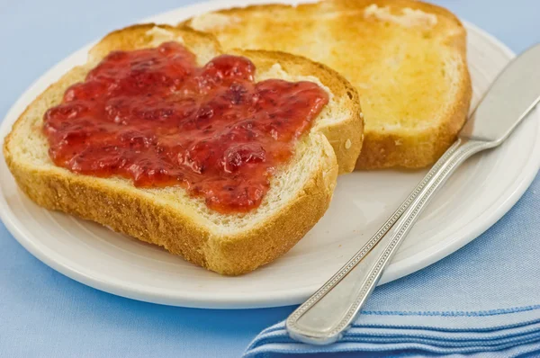 Toast und Marmelade — Stockfoto