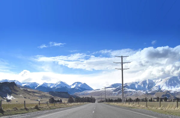 Deserted highway — Stock Photo, Image