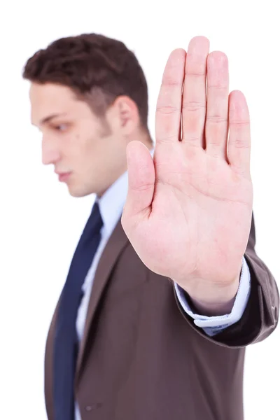 Hombre de negocios mostrando gesto de stop — Foto de Stock