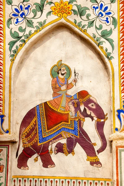 Indian man on elephant — Stock Photo, Image