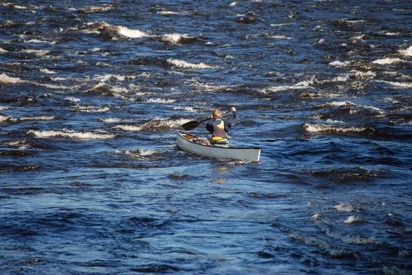 Canoe in the river — Stock Photo, Image