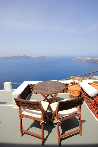 Blick auf Caldera und Meer vom Balkon — Stockfoto