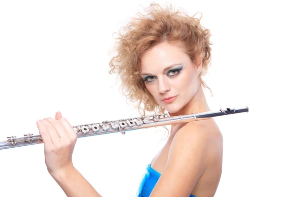 Retrato de una mujer tocando la flauta — Foto de Stock