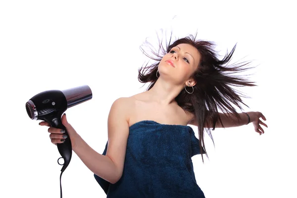 Жінка з модною зачіскою тримає фен — стокове фото