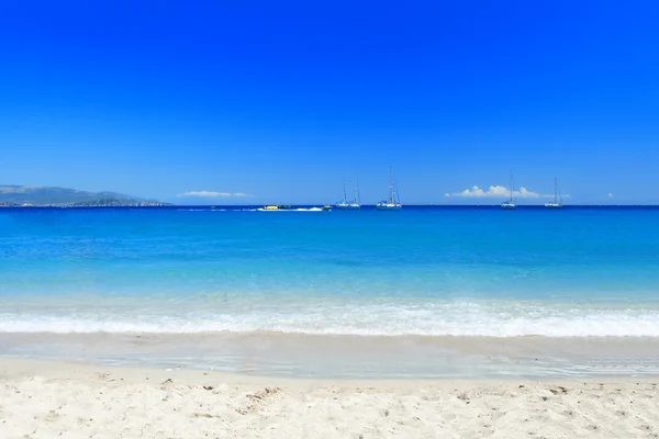 Summer on the beach in Greece — Stock Photo, Image