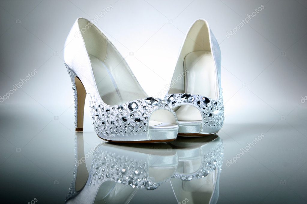 Elegant wedding shoes