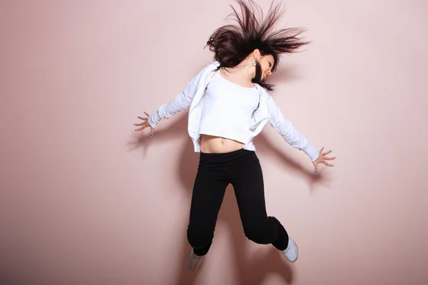 Pose de danseuse moderne — Photo