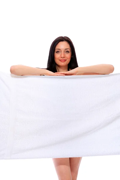 Mujer bajo toalla — Foto de Stock
