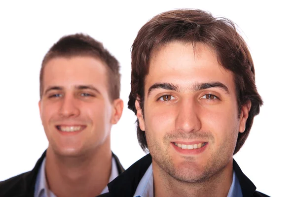 Portret dwóch młodych mężczyzn dorywczo — Zdjęcie stockowe