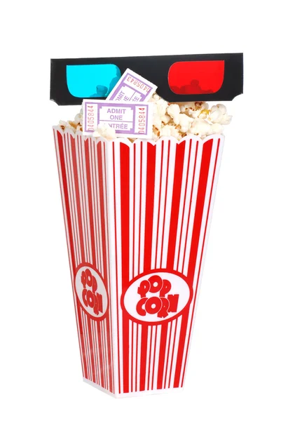 Попкорн билеты в кино и 3D очки — стоковое фото