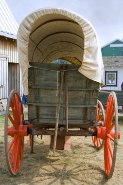 Old wagon clipart