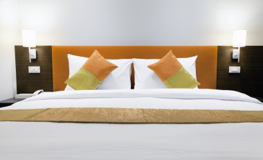 Hotel bed clipart