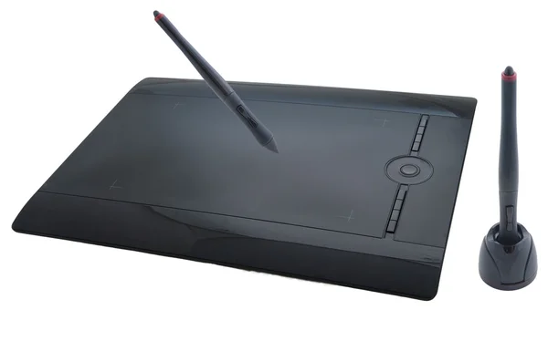 Графический планшет с ручкой вблизи съемки — стоковое фото