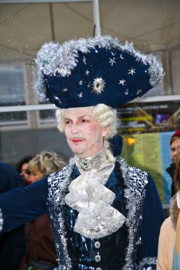 Venice, İtalya - 3 Mart: maskeli kimliği belirsiz kişi st detay