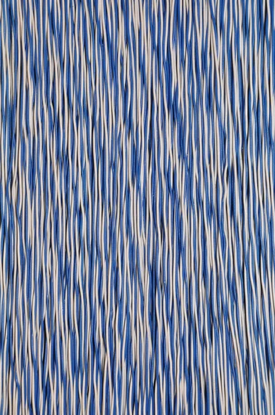 Бело-голубой кабель — стоковое фото