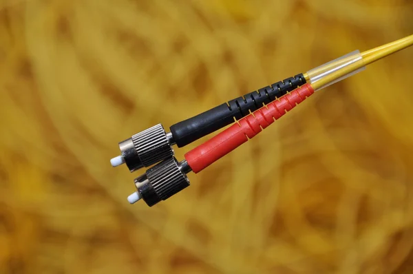 Uno de los varios enchufes ópticos básicos utilizados en telecomunicaciones — Foto de Stock