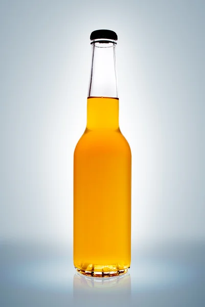 Rázzuk össze a palackot — Stock Fotó