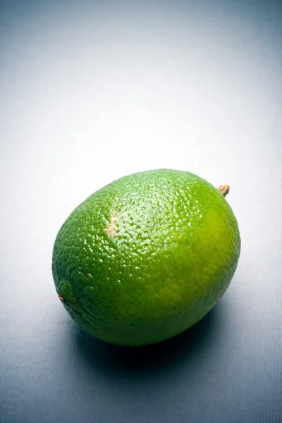 Świeża limonka — Zdjęcie stockowe