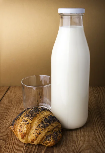 Süt Şişe — Stok fotoğraf