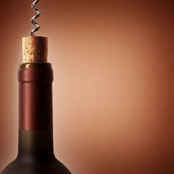Otevření láhve vína — Stock fotografie