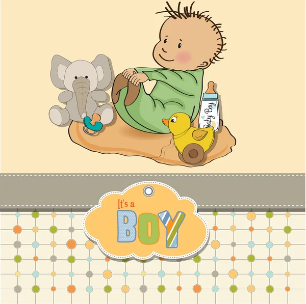 Pequeño bebé niño jugar con su juguete bebé ducha tarjeta — Foto de Stock